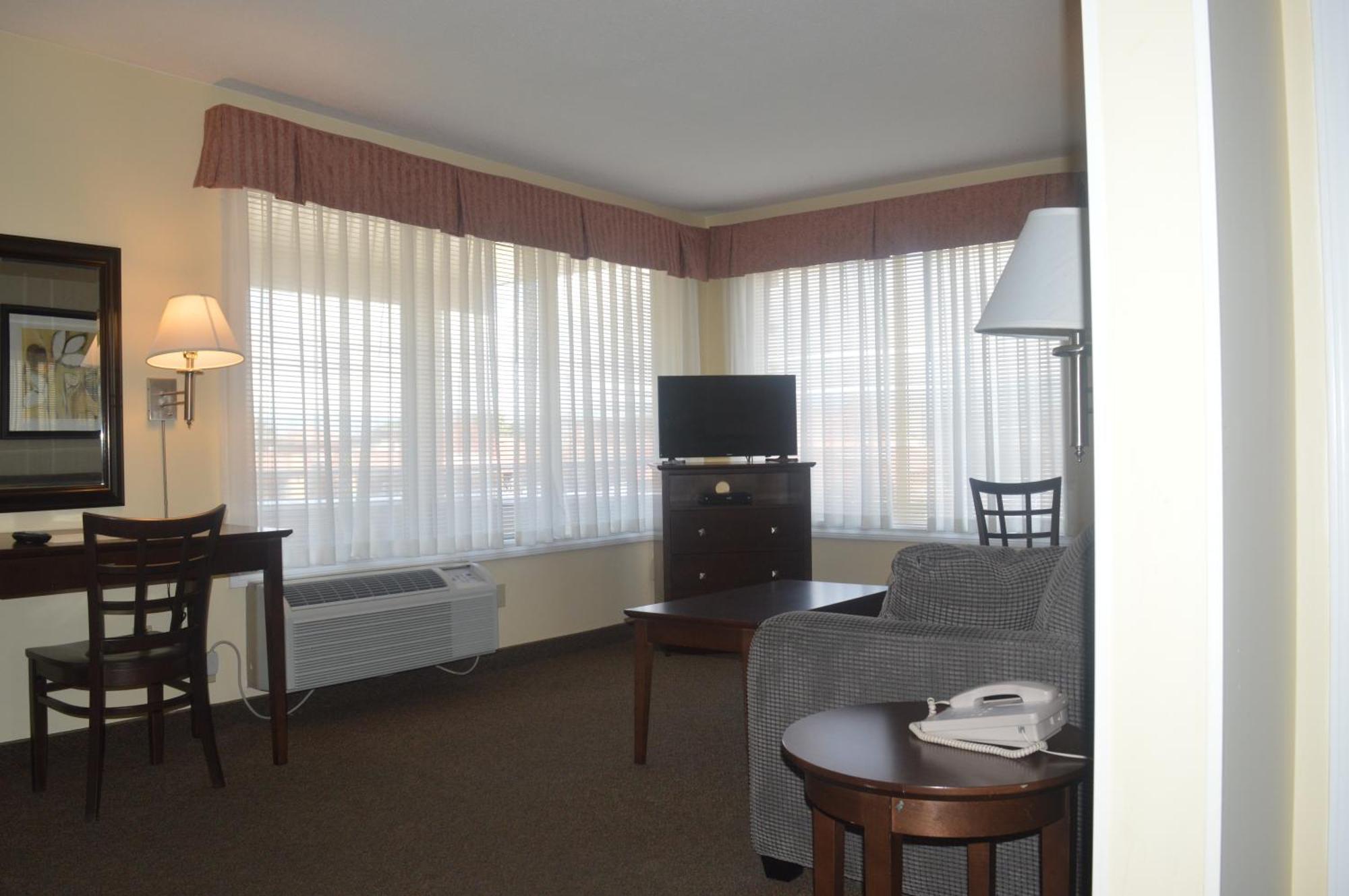 Siesta Hotel Kelowna
